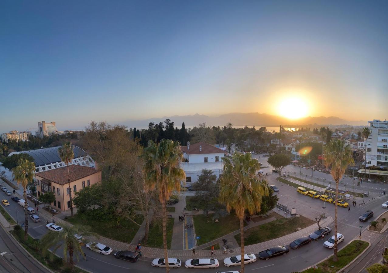 Sunsets, Seaview, Next To Old Town, 3 Bedroom Elevator Daire Antalya